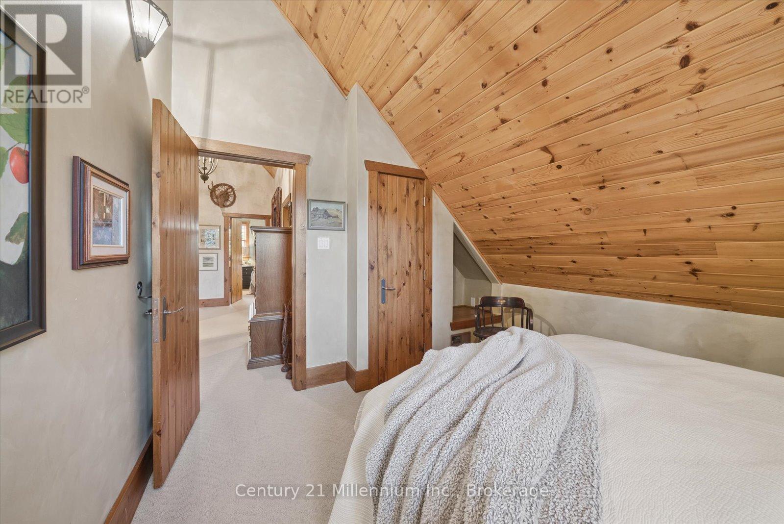 142 Craigleith Road, Blue Mountains, ON