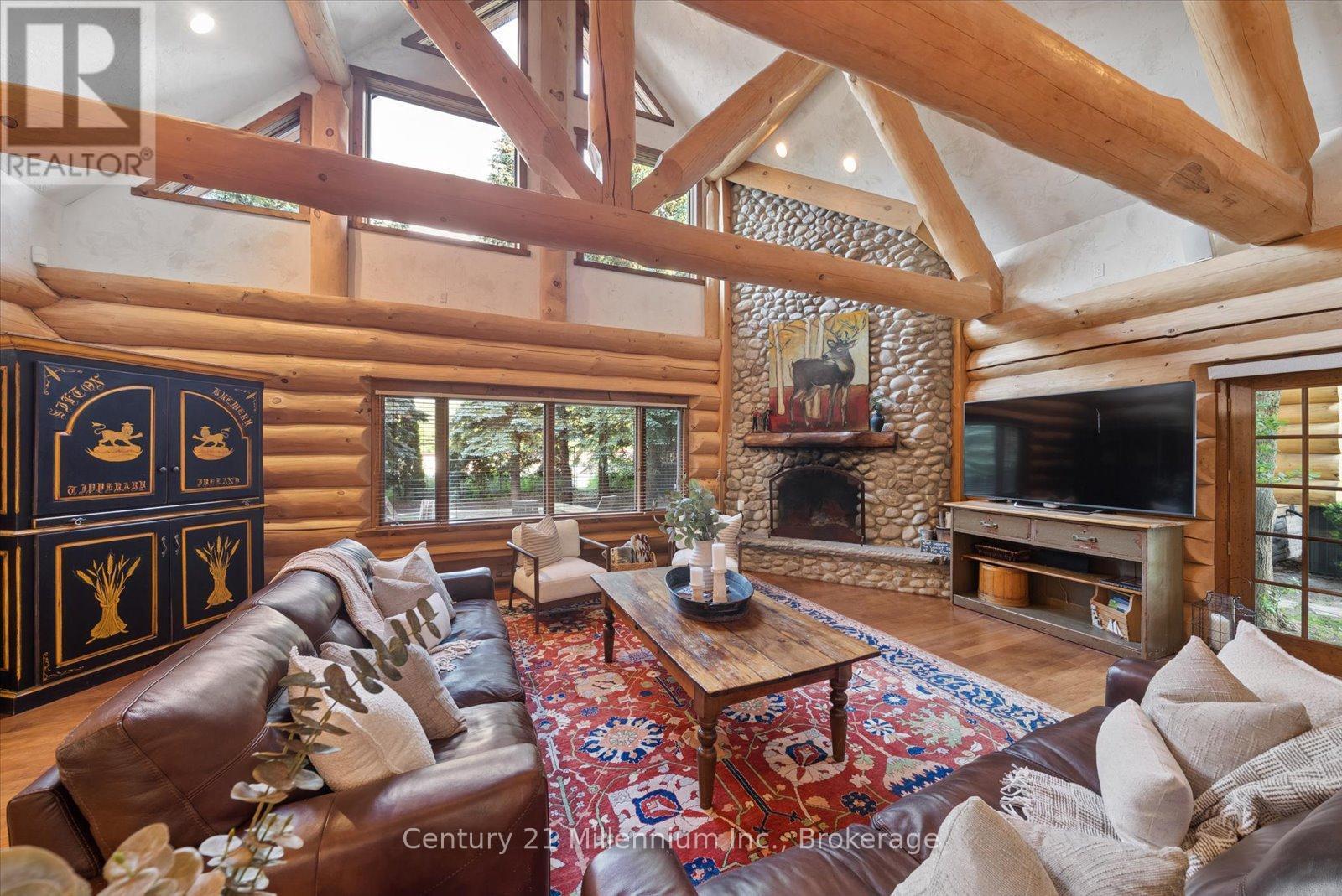 142 Craigleith Road, Blue Mountains, ON