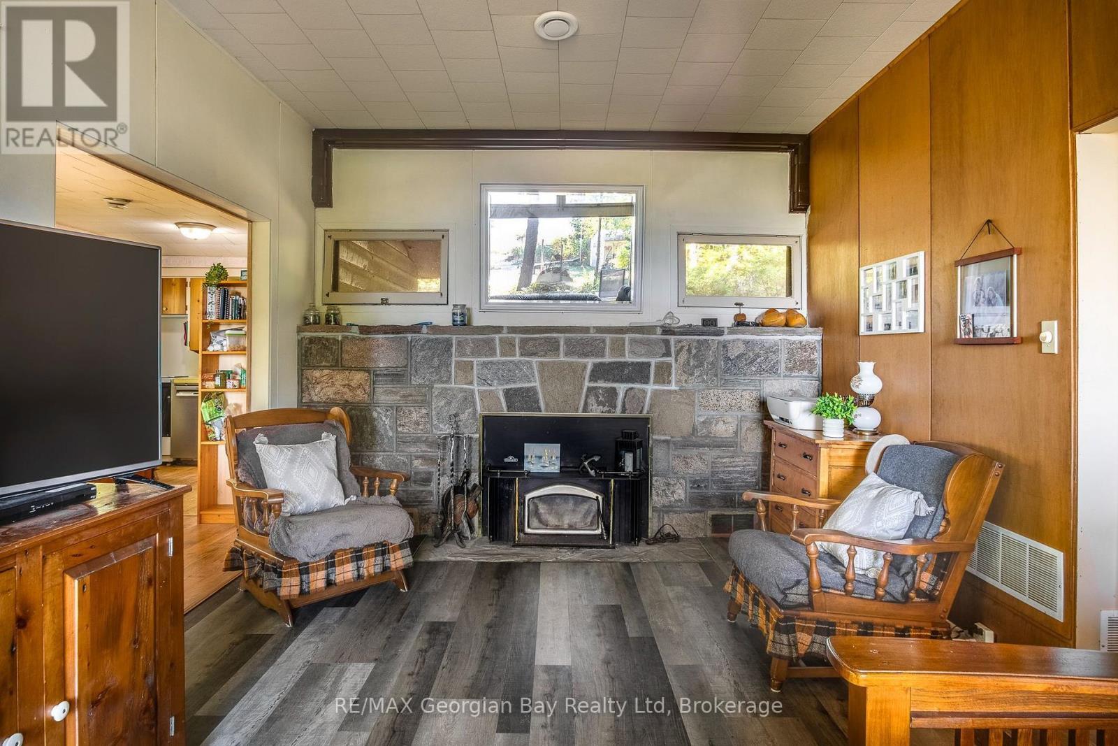 100 Nottawaga Drive, Tiny, ON