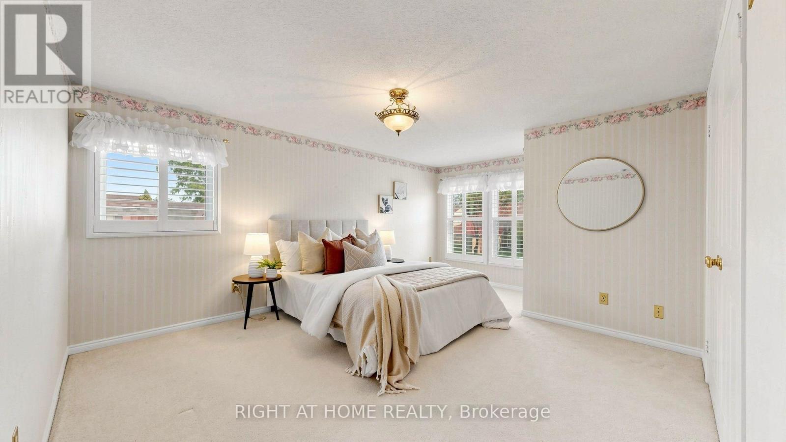 103 Peevers Crescent, Newmarket, ON