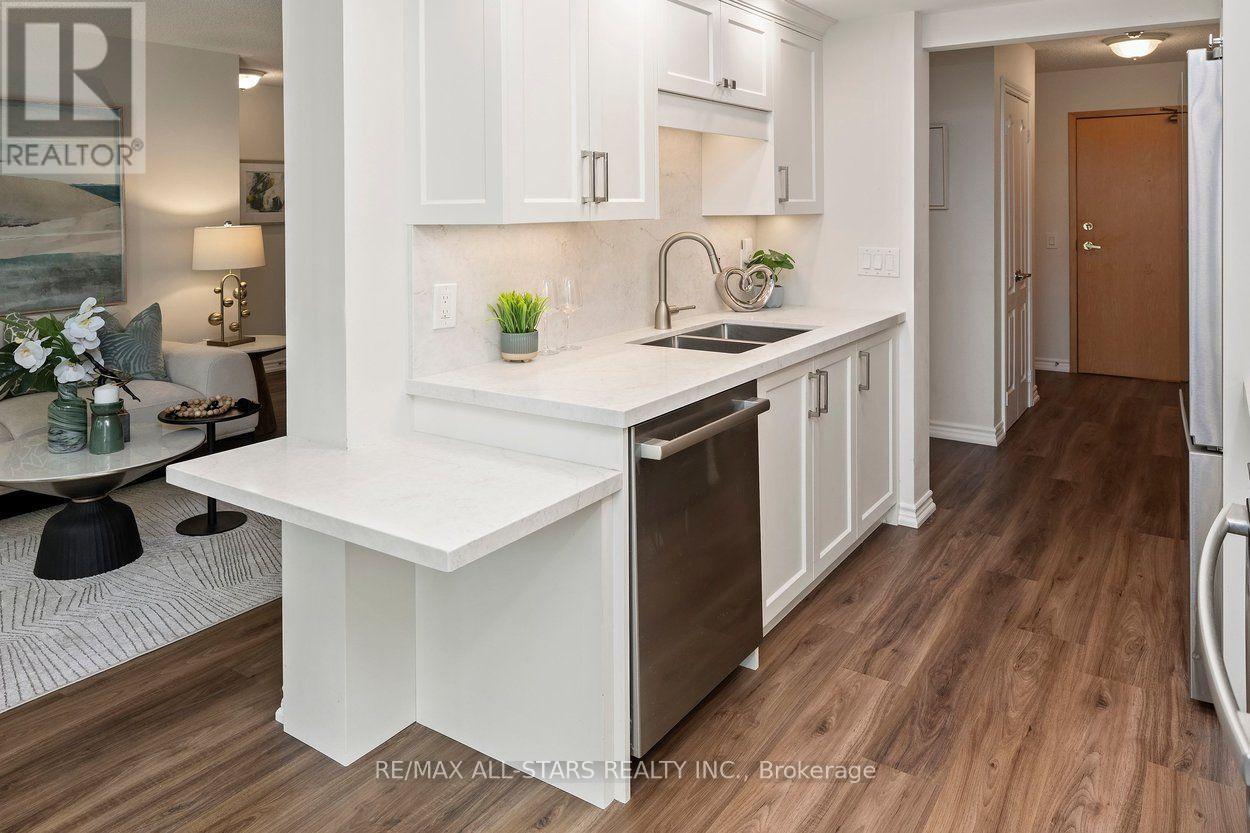 221 - 85 The Boardwalk Way, Markham, ON