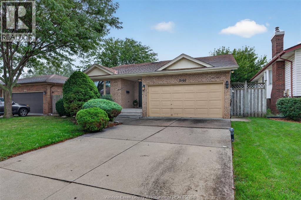 1946 Lepain Crescent, Lasalle, ON