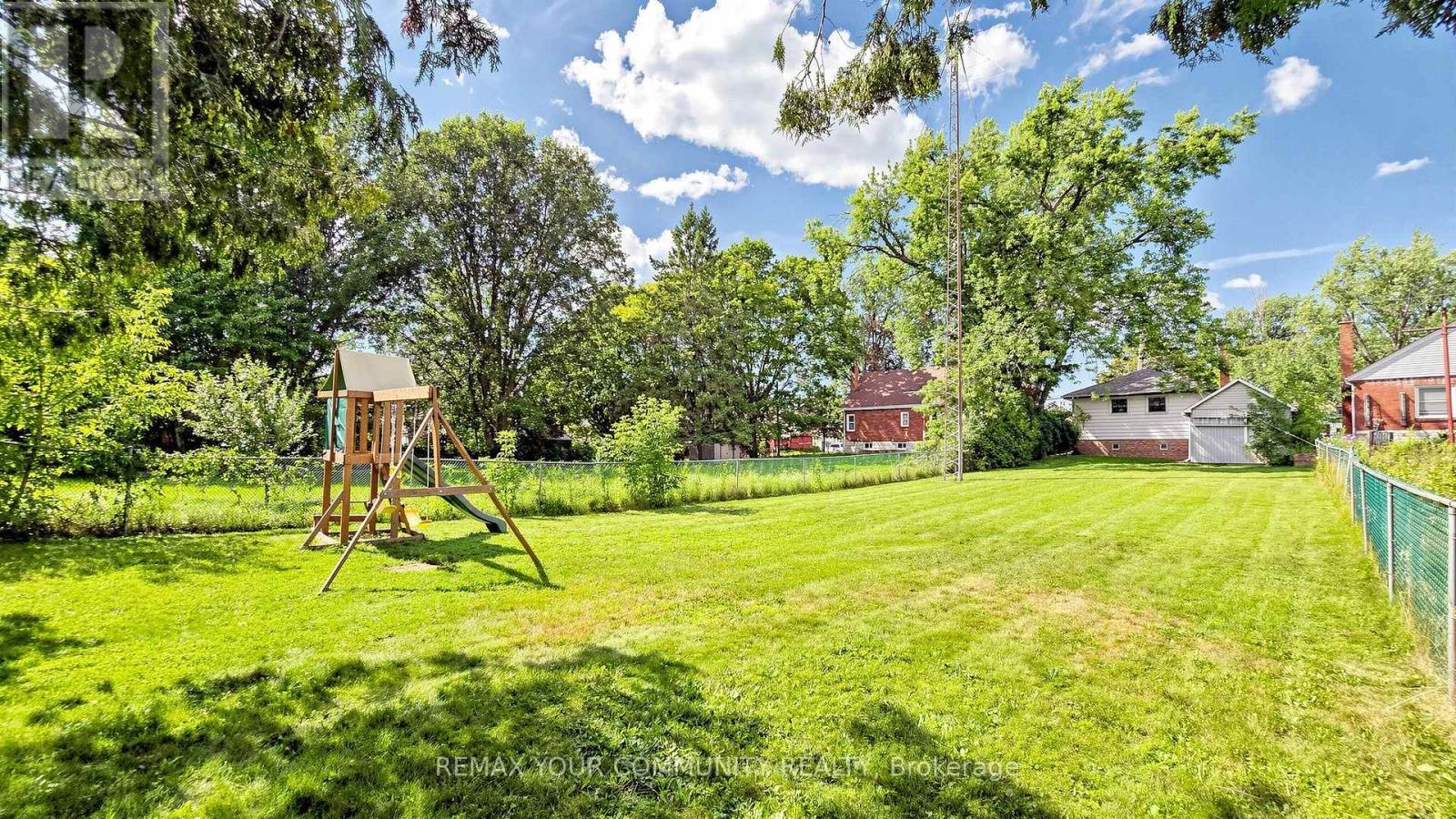 675 Lundys Lane, Peterborough, ON