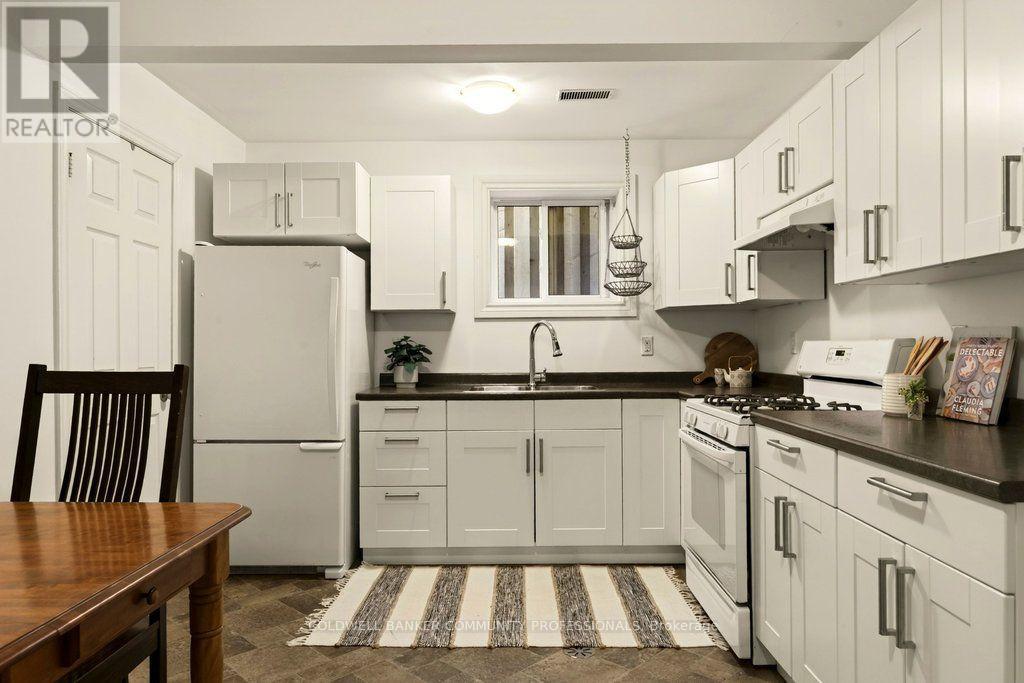 33 Albert Street, Hamilton, ON