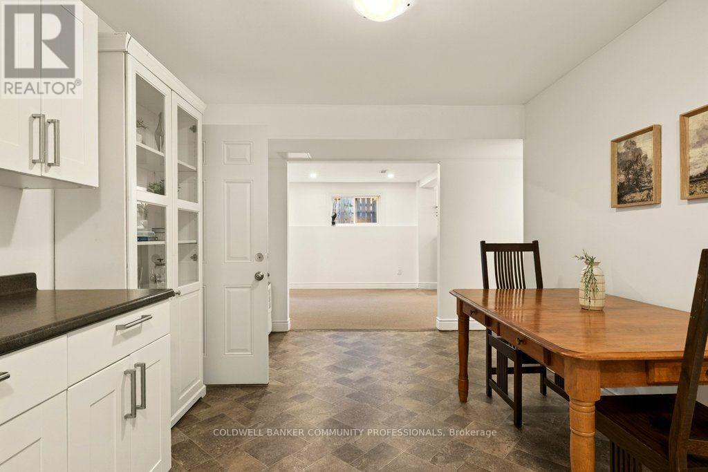 33 Albert Street, Hamilton, ON