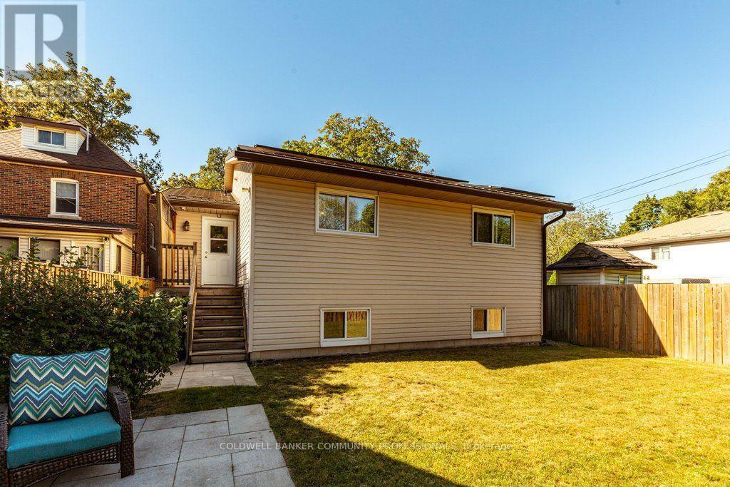 33 Albert Street, Hamilton, ON