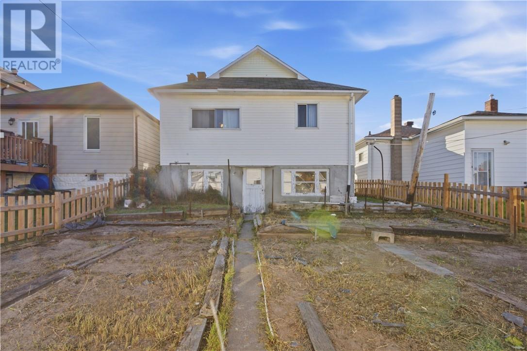 380 Melvin Avenue, Sudbury, ON