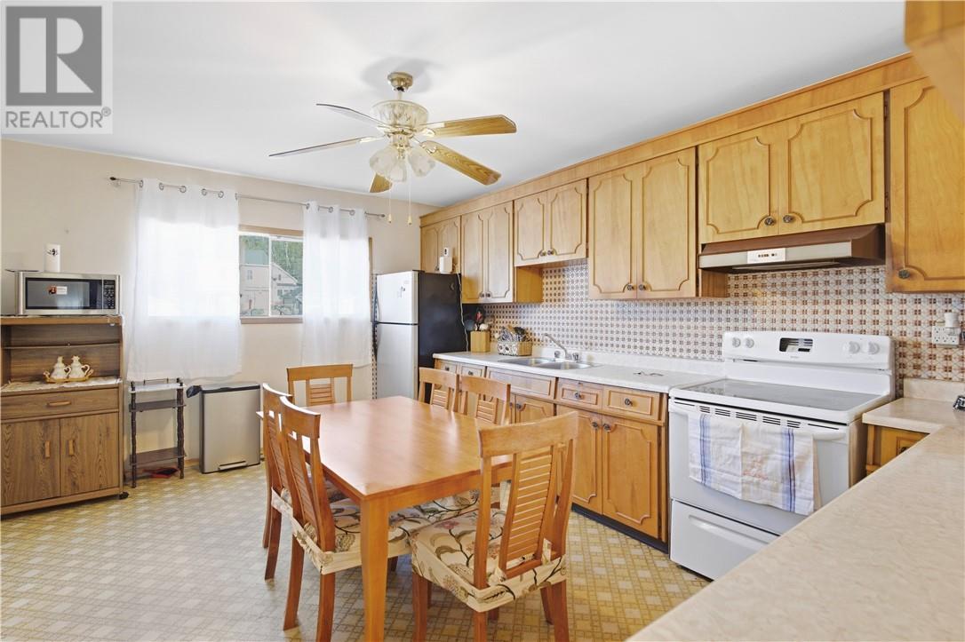 380 Melvin Avenue, Sudbury, ON