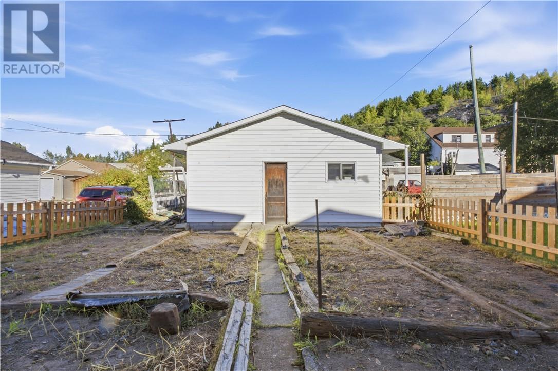 380 Melvin Avenue, Sudbury, ON