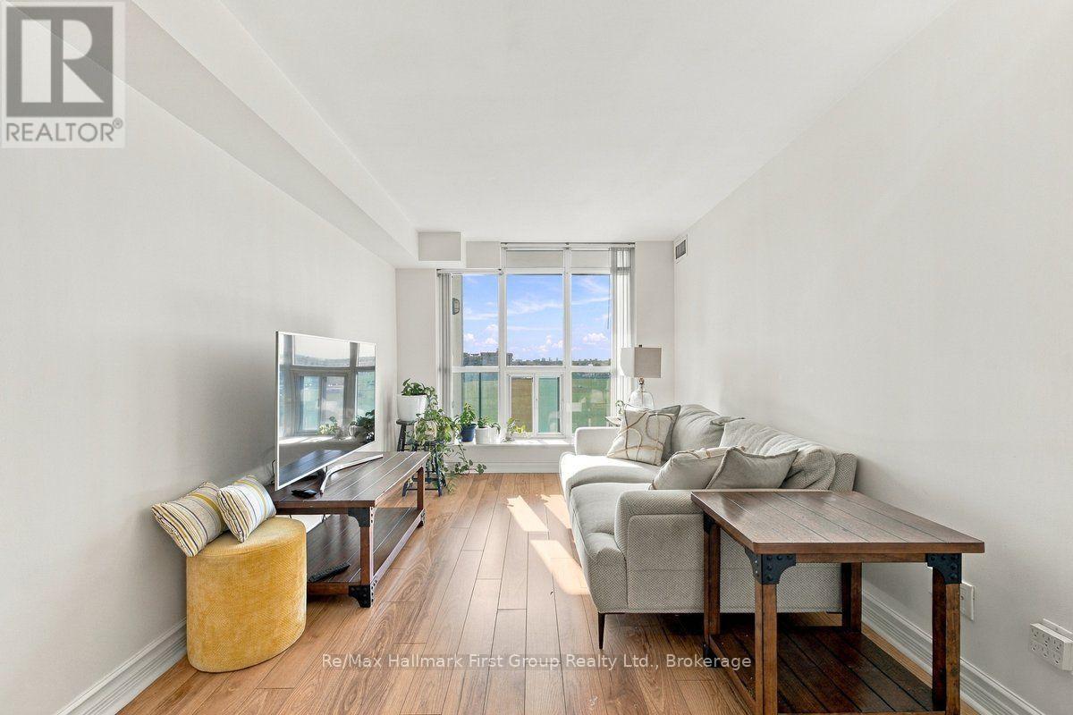 715 - 340 Watson Street W, Whitby (Port Whitby), ON