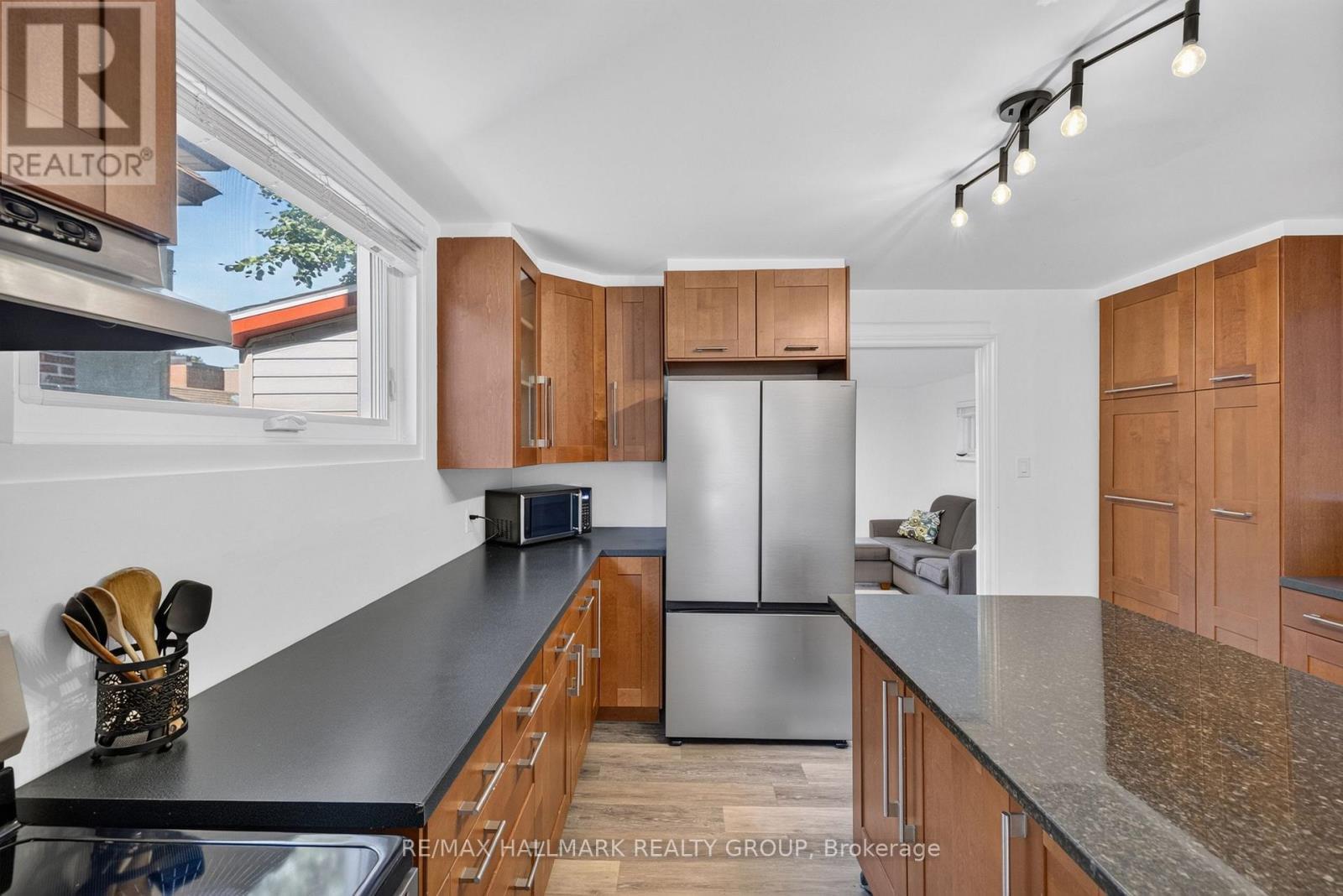109 Lees Avenue, Ottawa, ON