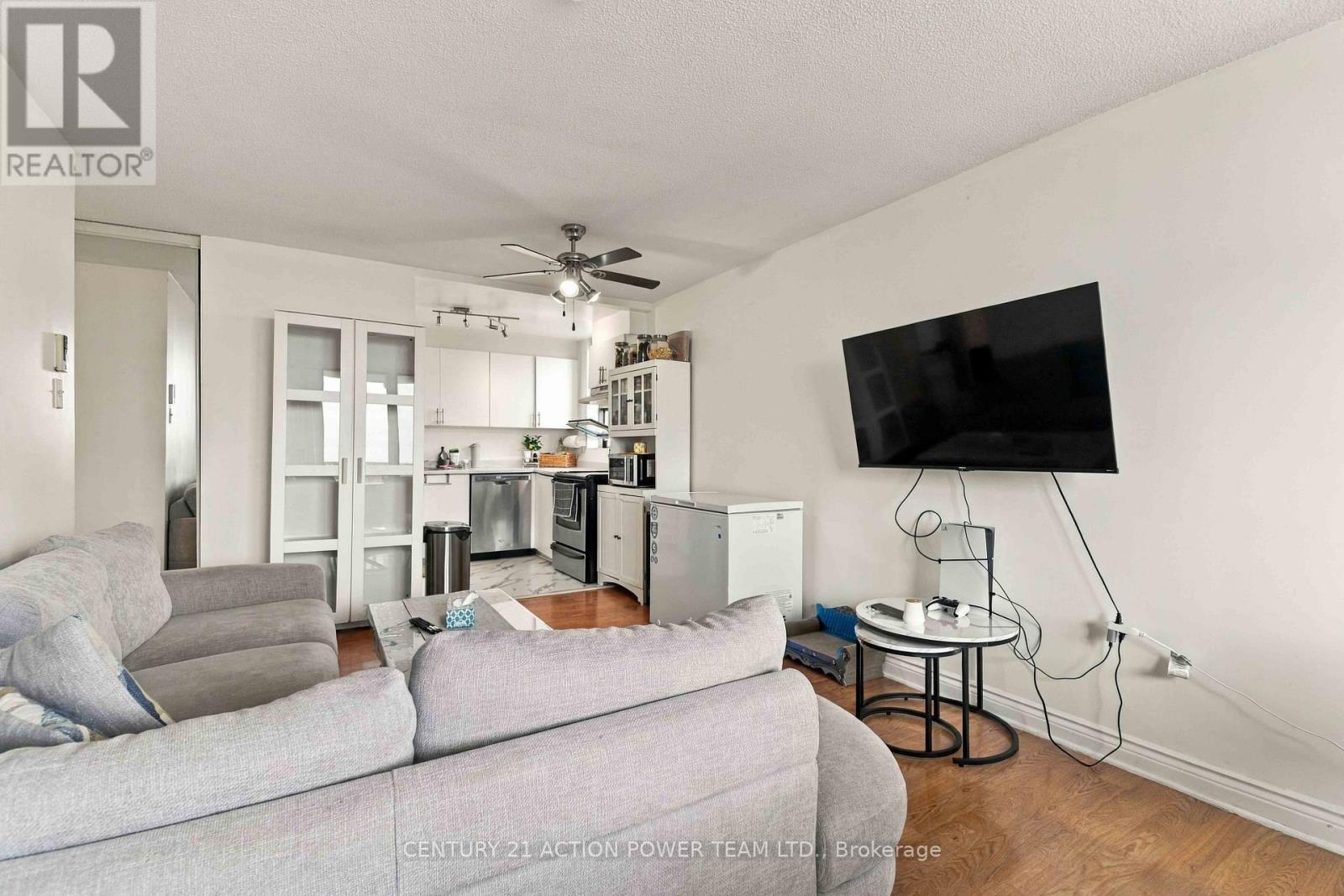 1010 - 1440 Heron Road, Ottawa, ON
