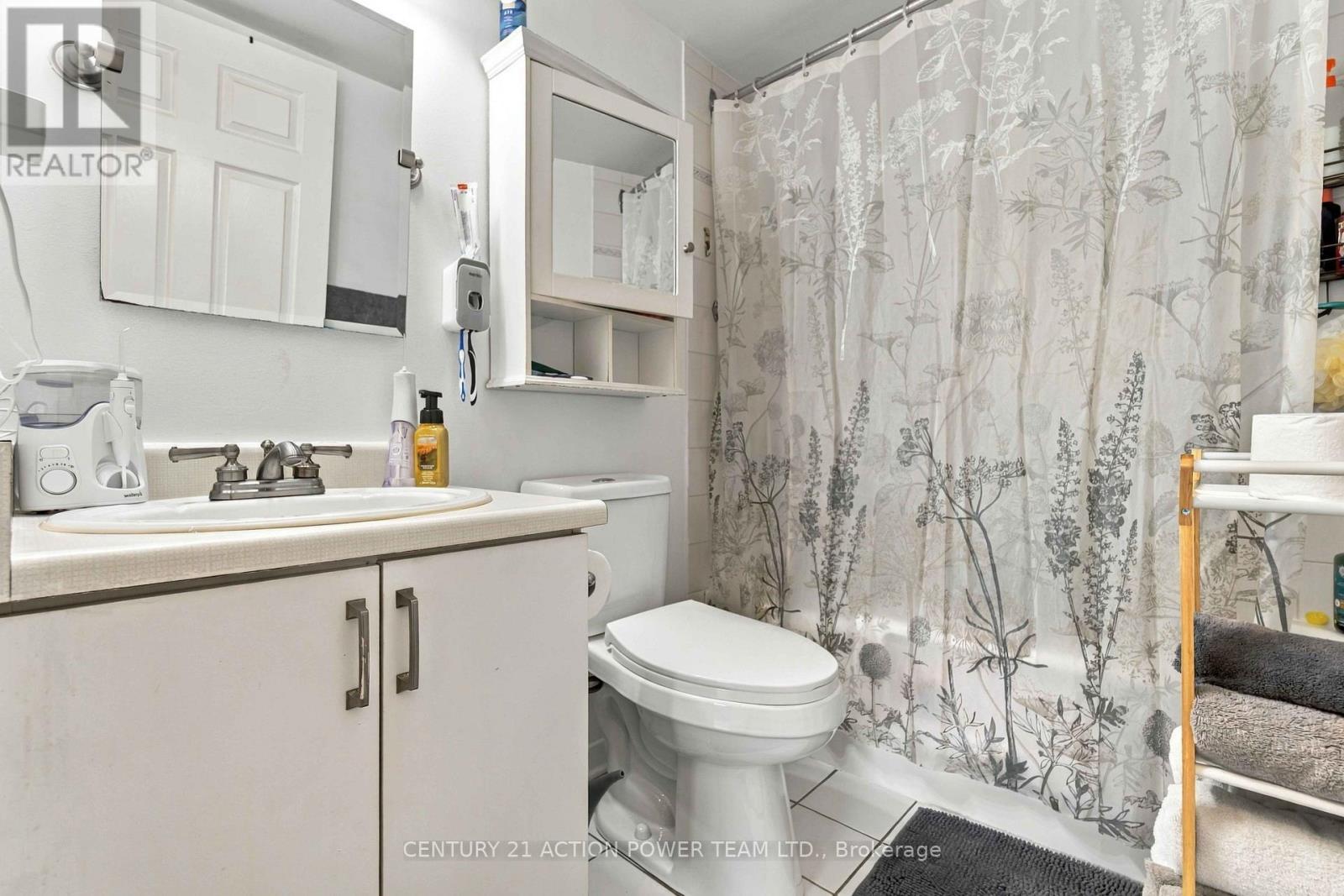 1010 - 1440 Heron Road, Ottawa, ON