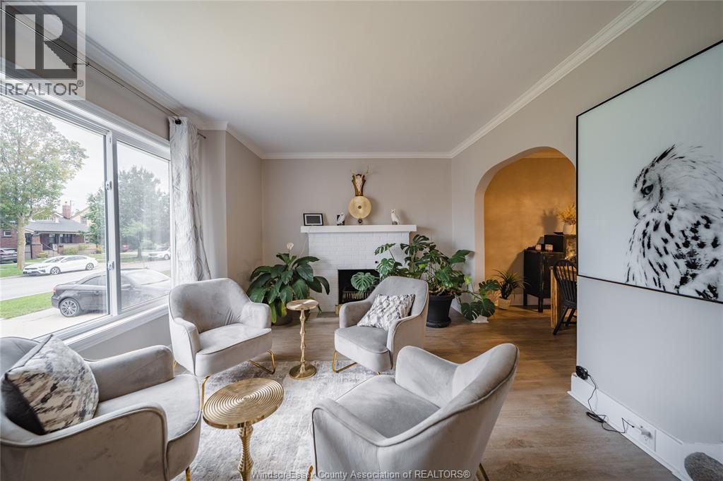 2131 Lincoln Road, Windsor, ON
