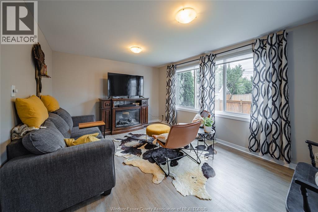 2131 Lincoln Road, Windsor, ON