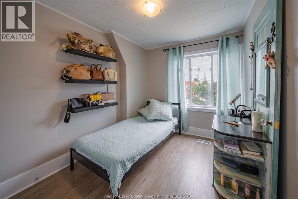 2131 Lincoln Road, Windsor, ON