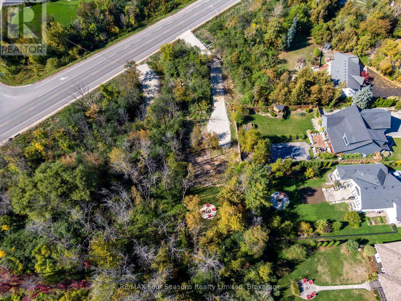 9746 Beachwood Road, Collingwood, ON