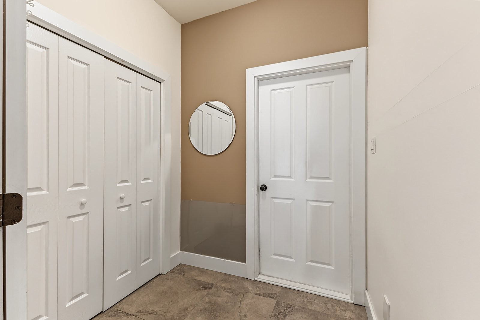 Hall d'entrée/Vestibule - 60 Rue St. Andrew, Lac-Brome, QC