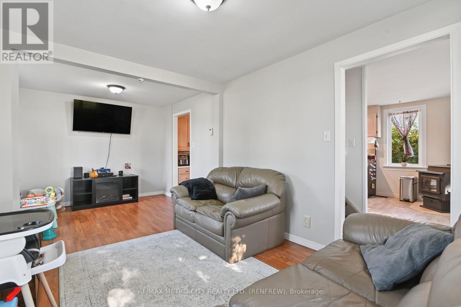 2328 Kerr Line, Whitewater Region, ON
