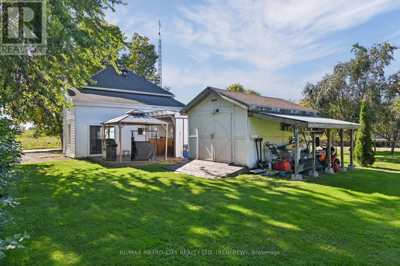 2328 Kerr Line, Whitewater Region, ON