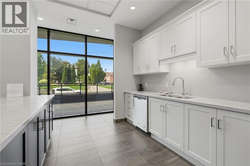 30 Hamilton Street S Unit# 101, Waterdown, ON