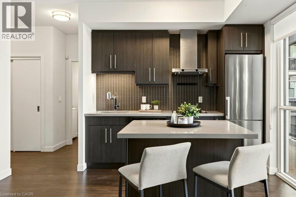 2087 Fairview Street Unit# 702, Burlington, ON