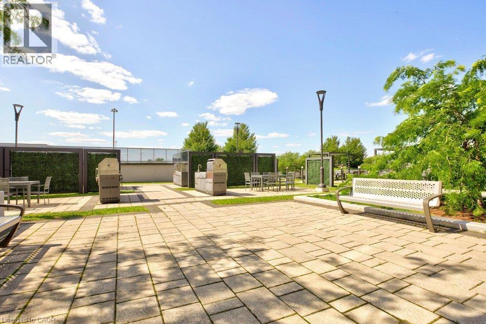 2087 Fairview Street Unit# 702, Burlington, ON