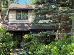 61 NORMANDY BOULEVARD Toronto, ON M4L 3K4
