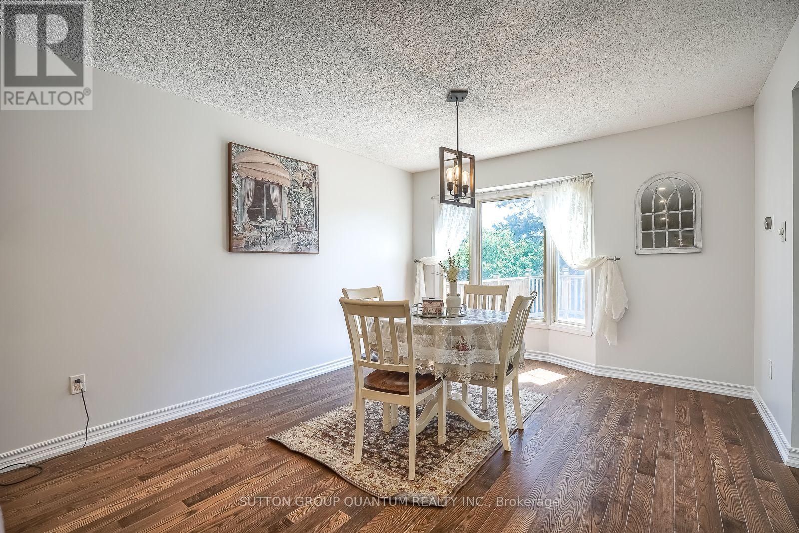 1279 Hedgestone Crescent S, Oakville, ON