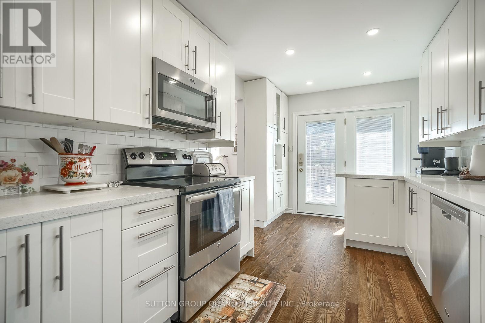 1279 Hedgestone Crescent S, Oakville, ON