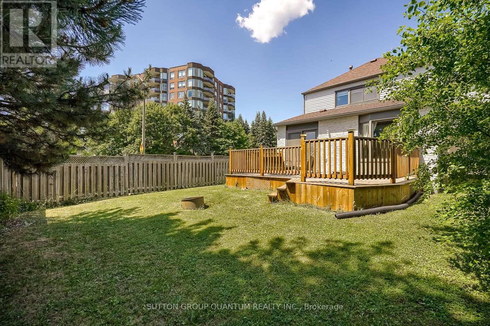 1279 Hedgestone Crescent S, Oakville, ON