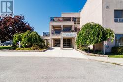 106 - 49 RAGLAN STREET Collingwood, ON L9Y 1P7