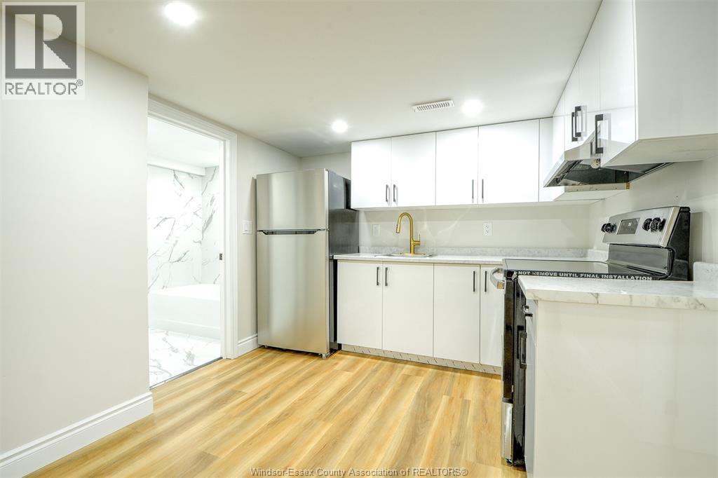 1473 Labadie, Windsor, ON