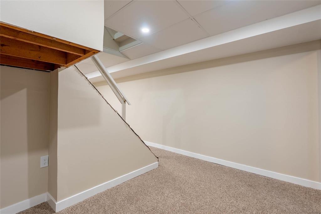 110 Westgrove Way, Winnipeg, MB