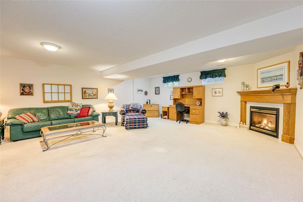 3125 Brookside Crescent, Sarnia, ON