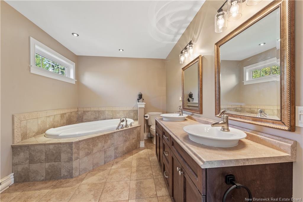 96 Aboujagane, Memramcook, NB