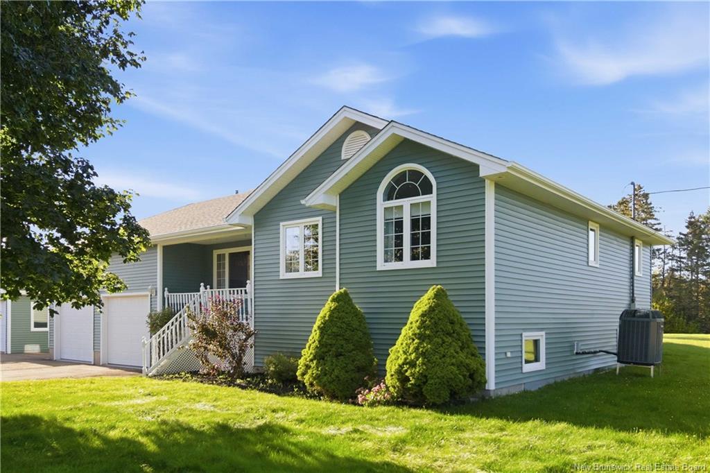 58 Will Rogers Rd, Lutes Mountain, NB