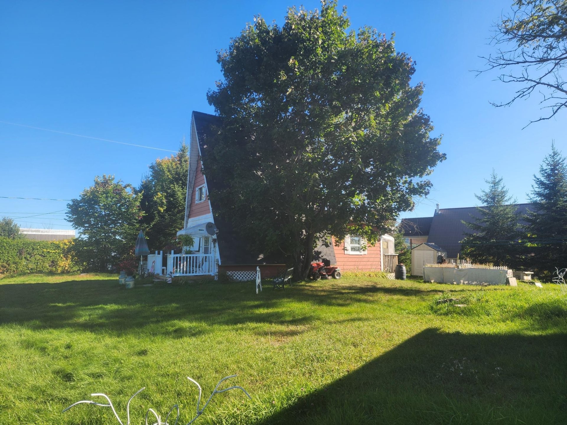 Exterior - 24 Rue Henri, Lac-Sainte-Marie, QC