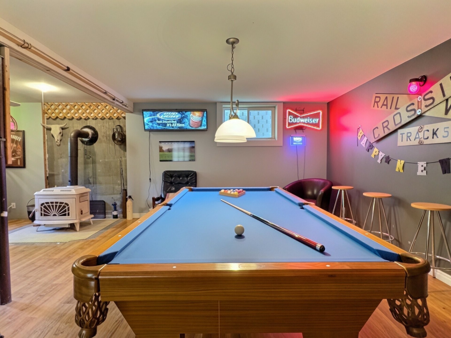 Family Room - 307 Rue De La Montagne, Témiscaming, QC