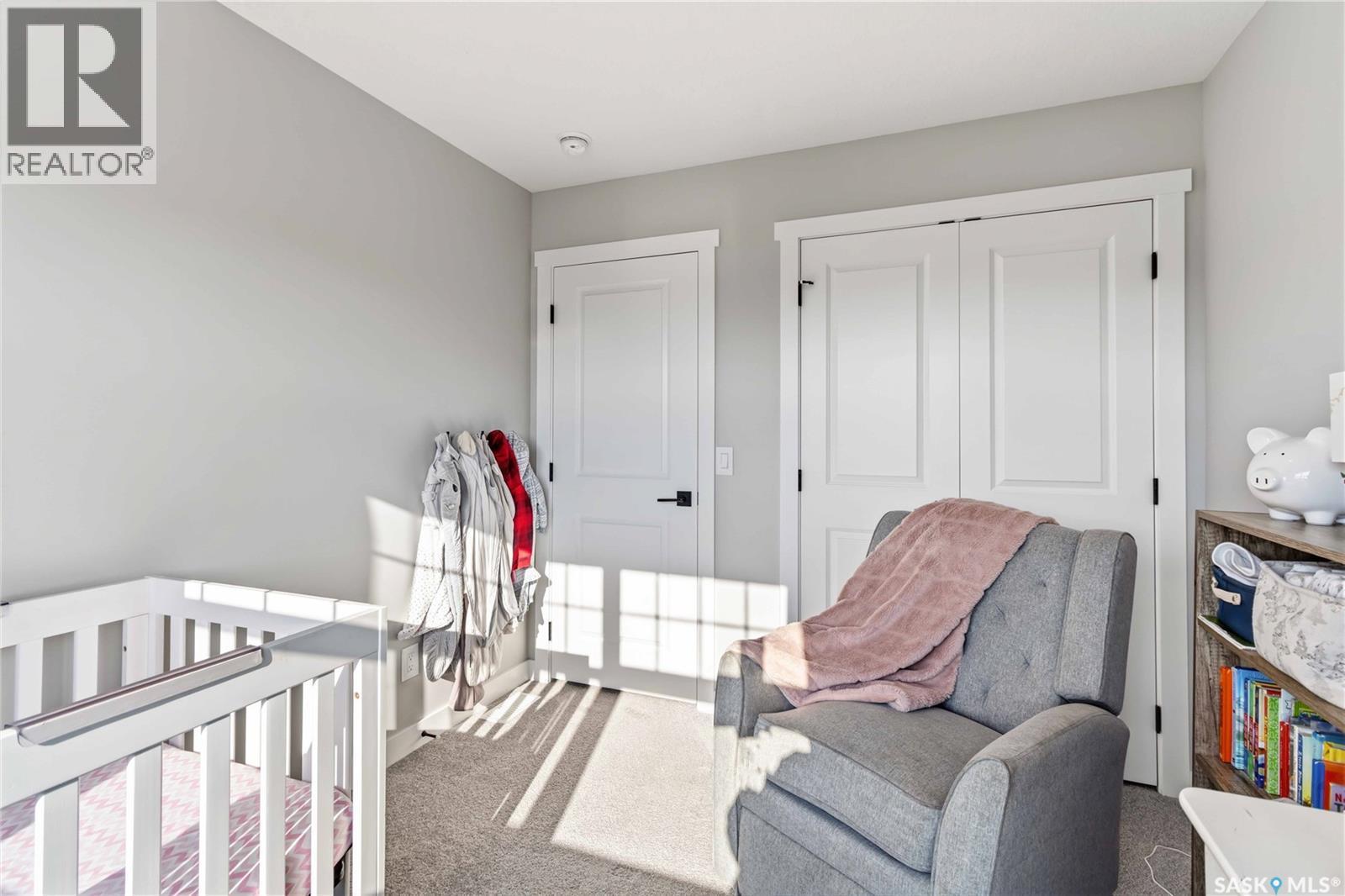 358 Stilling Manor, Saskatoon, SK