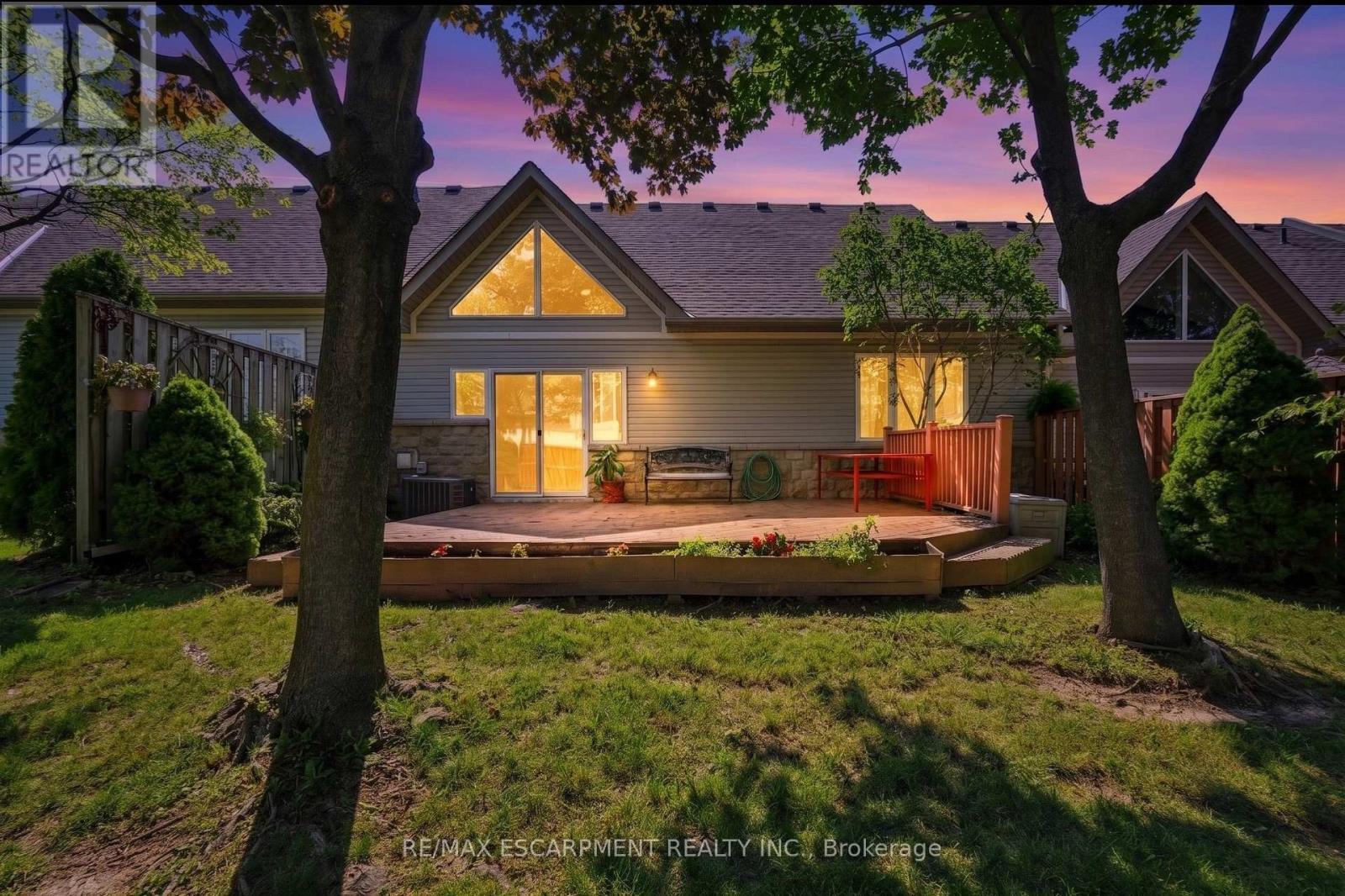 41 - 212 Stonehenge Drive, Hamilton, ON