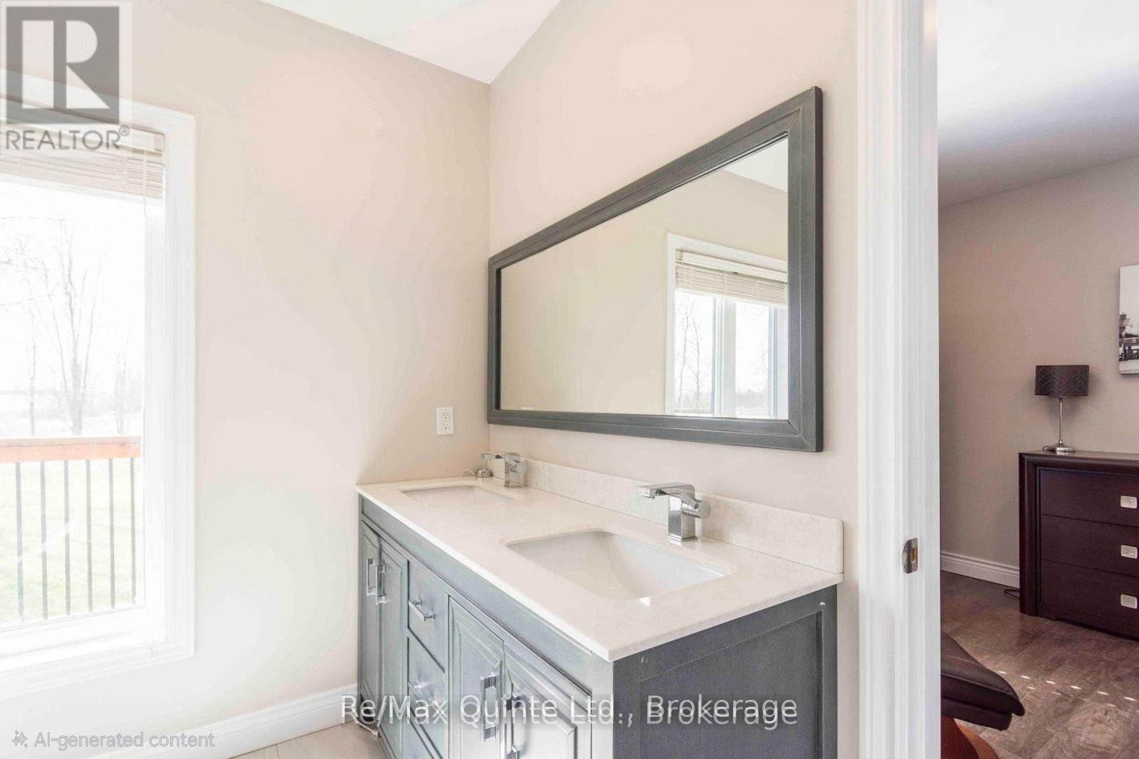 43 Frankford Road, Belleville (Thurlow Ward), ON