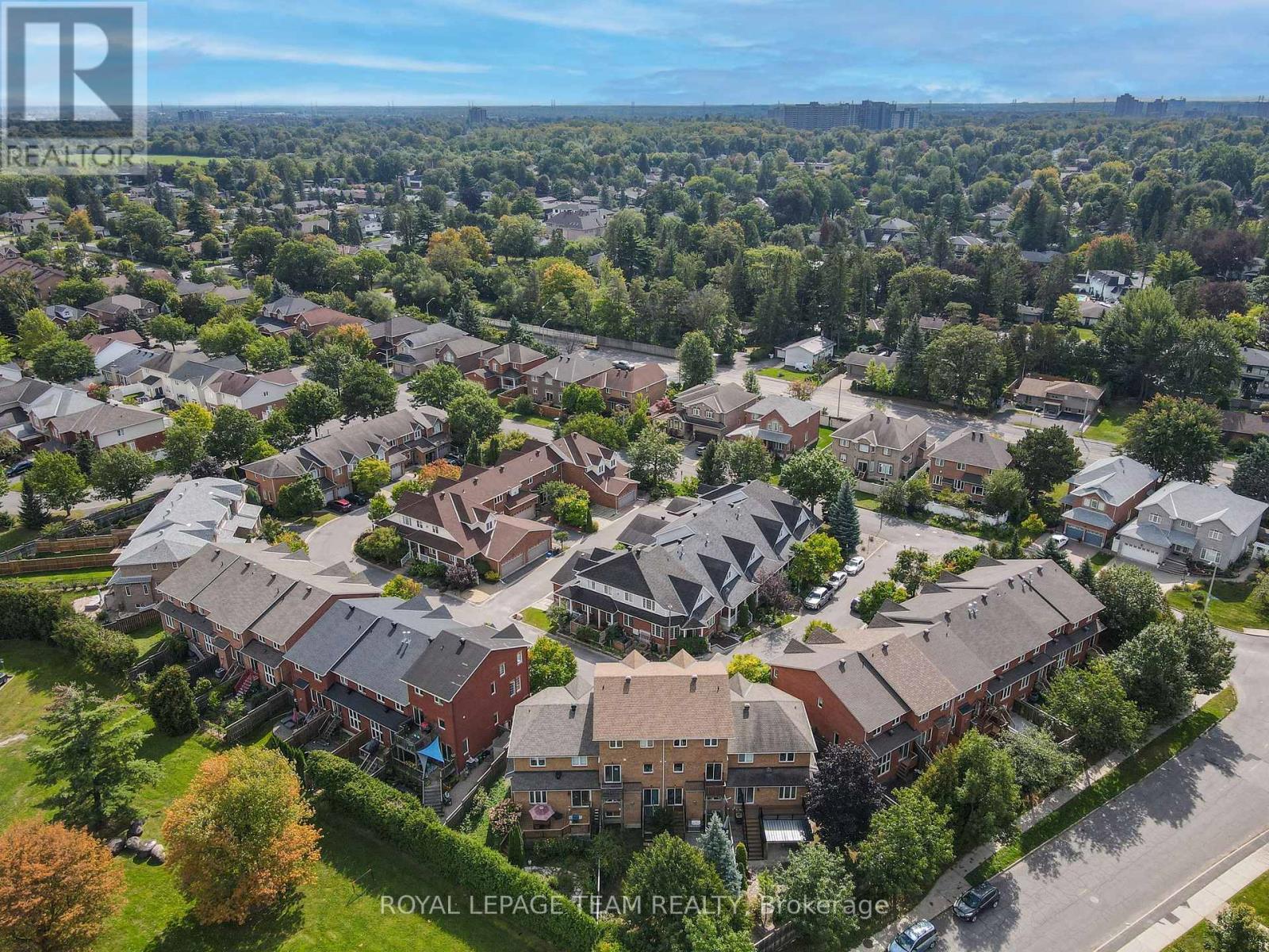 19 Great Oak Private, Ottawa, ON