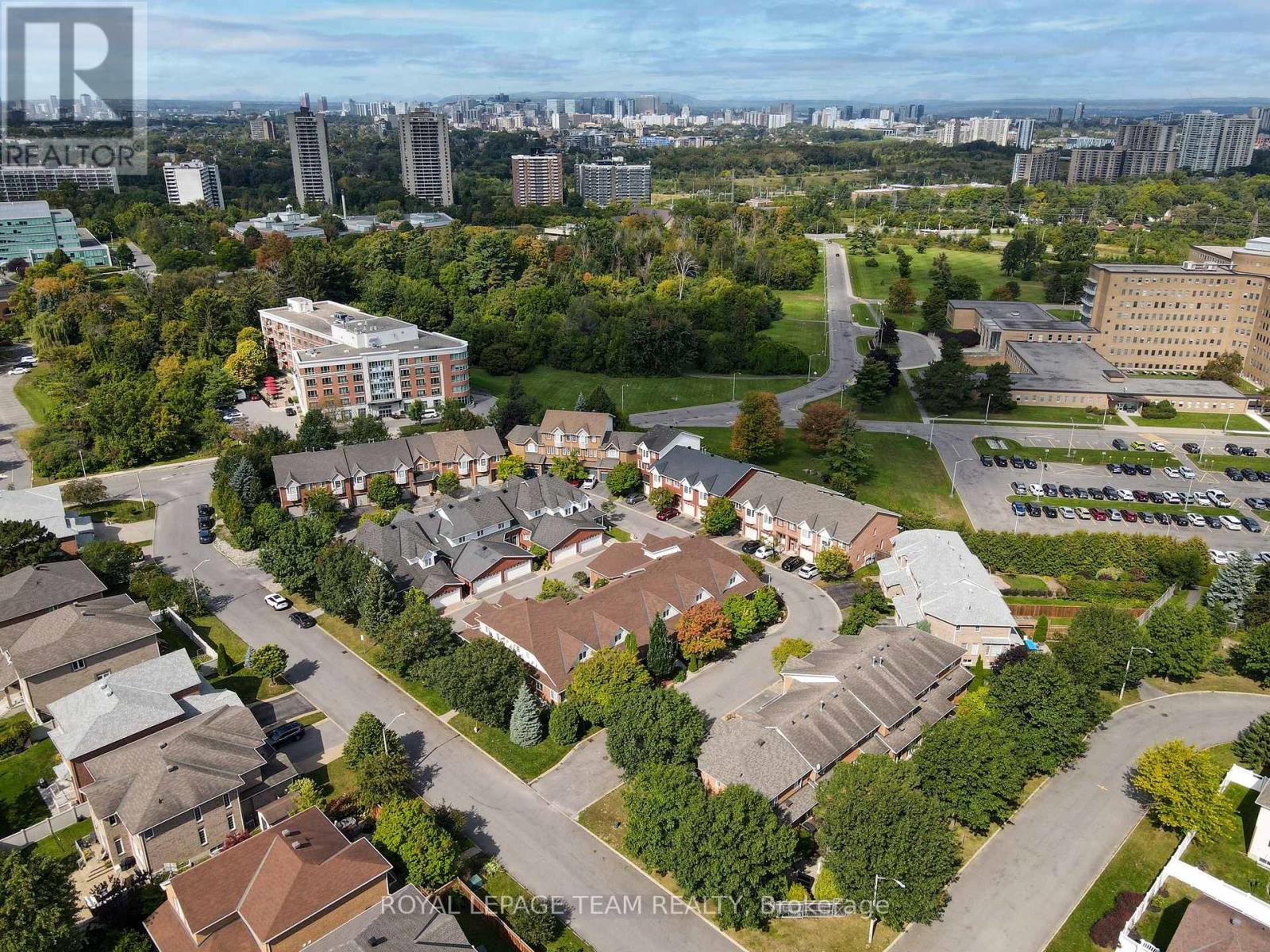 19 Great Oak Private, Ottawa, ON