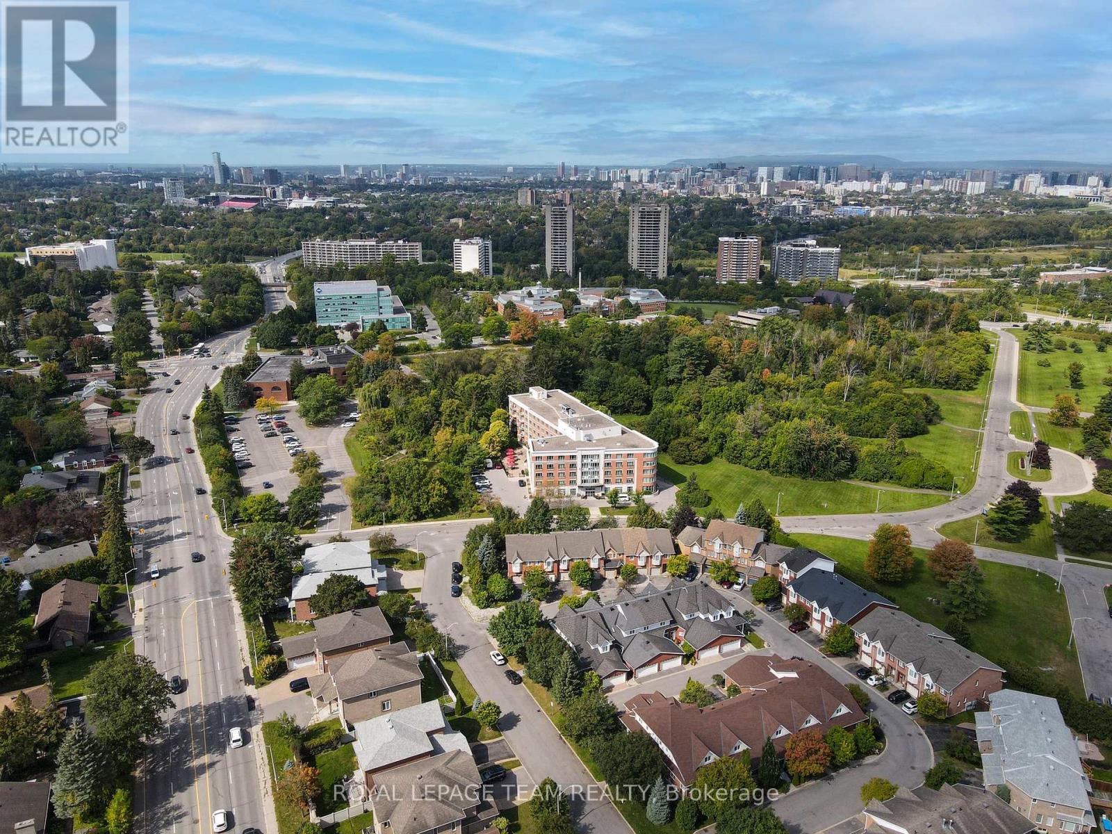 19 Great Oak Private, Ottawa, ON