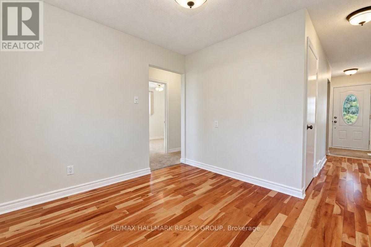 490 Tisdale Crescent, Ottawa, ON
