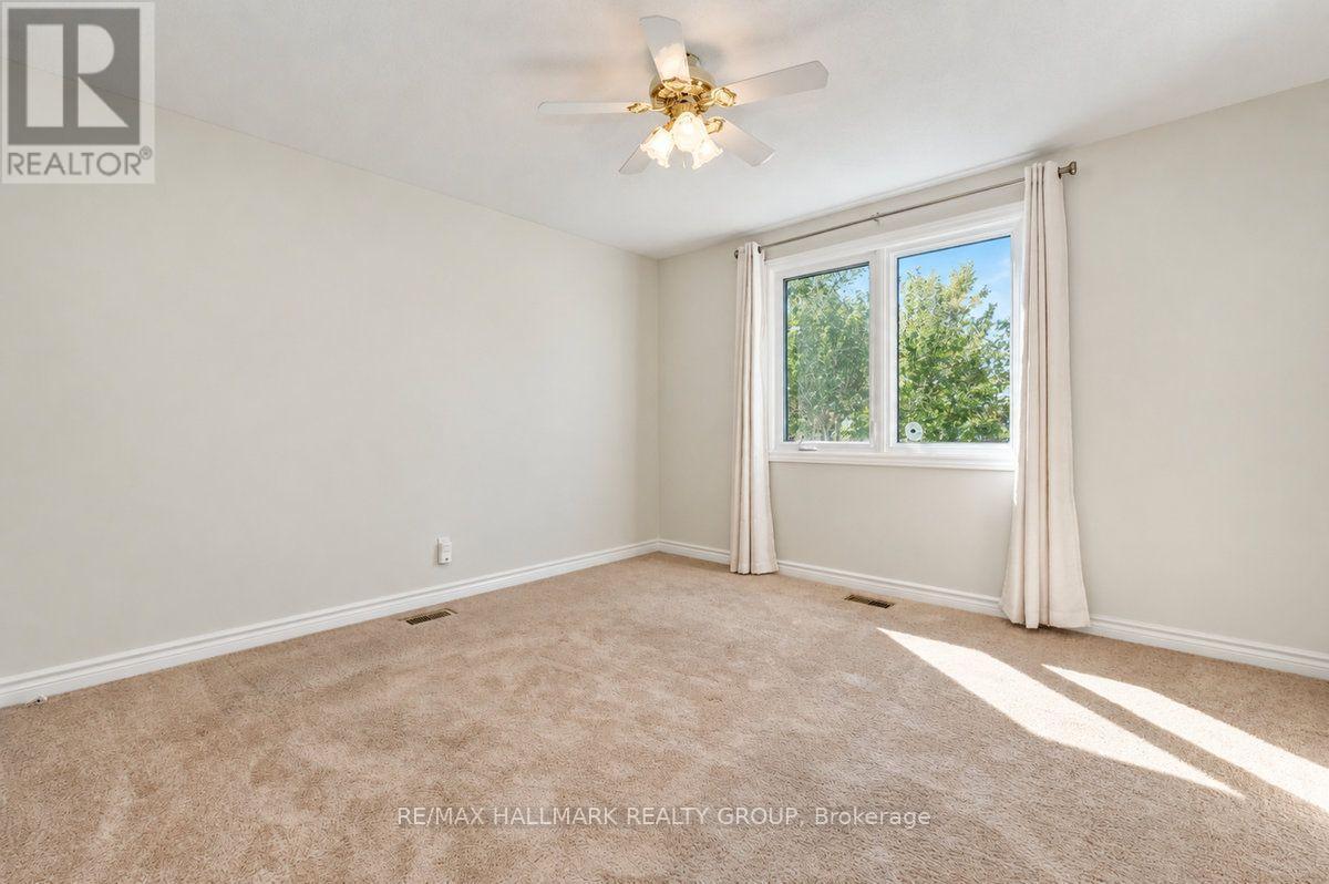 490 Tisdale Crescent, Ottawa, ON
