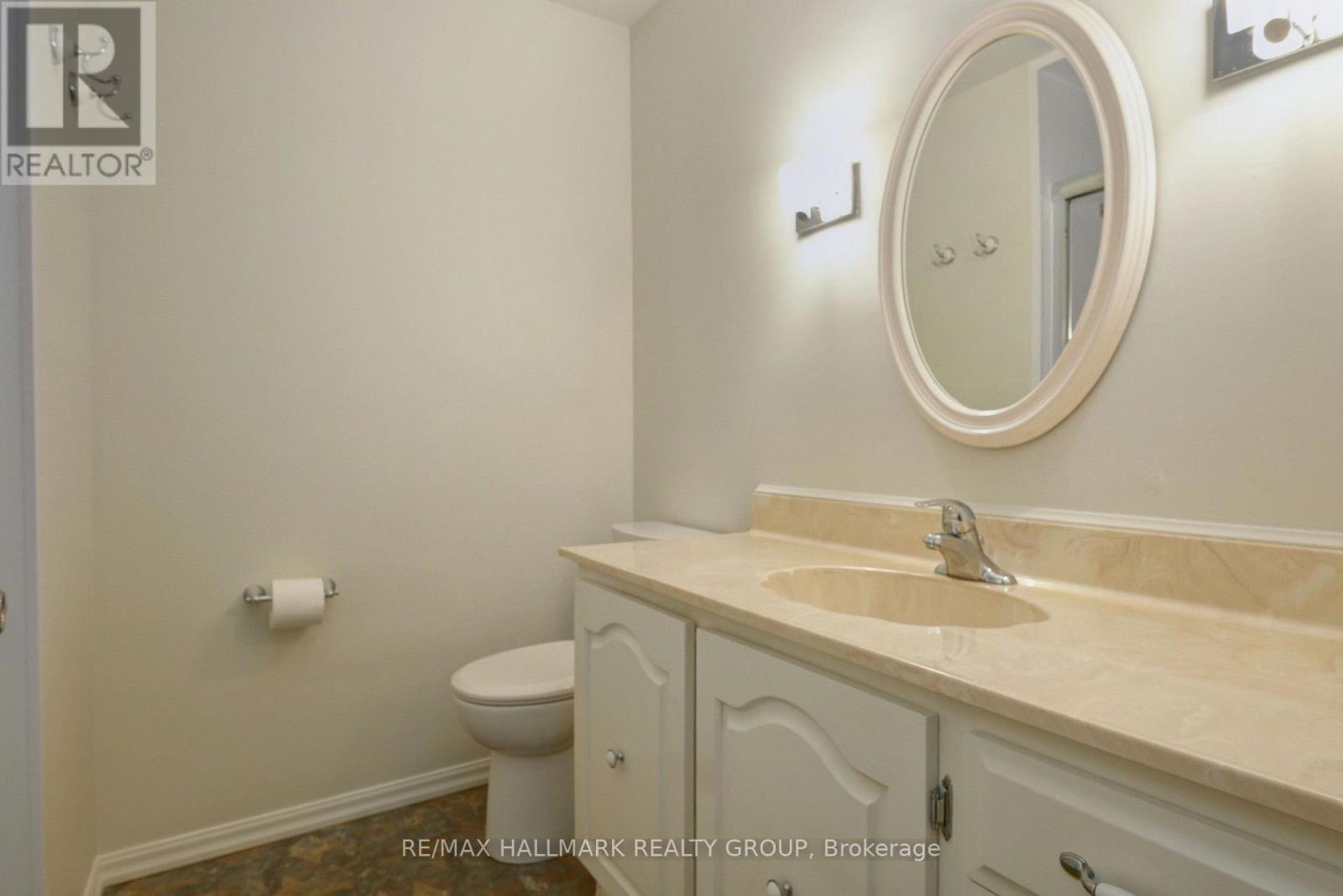 490 Tisdale Crescent, Ottawa, ON