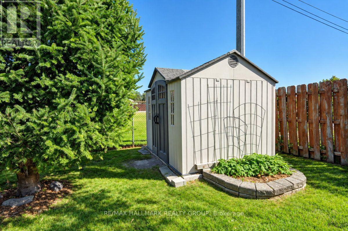 490 Tisdale Crescent, Ottawa, ON