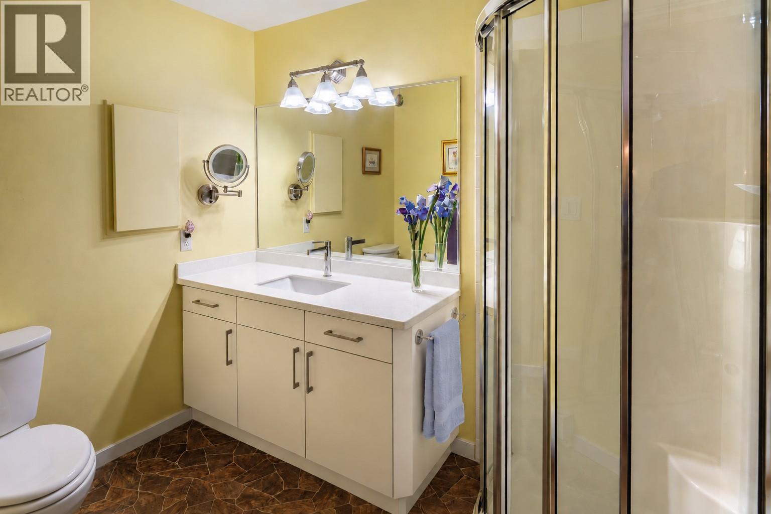 303 Whitman Road Unit# 304, Kelowna, BC